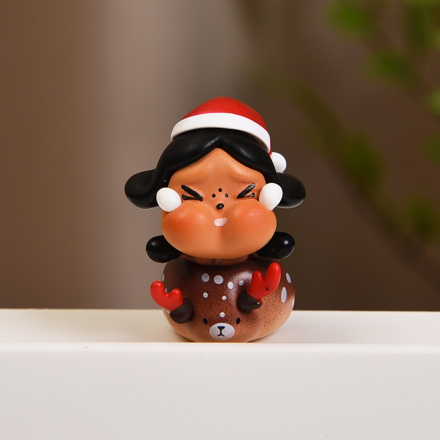 TT0616-1 Pieces crying baby figurine . All 15 kinds