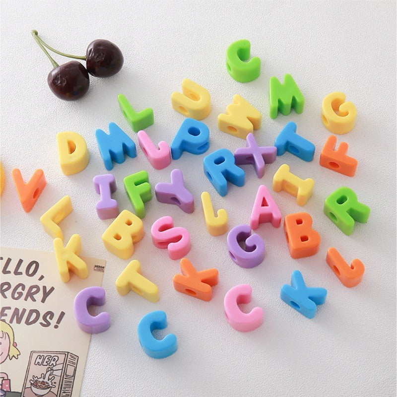 TT0576-50 Pieces 6mm mixed letter beads