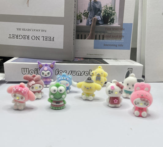 TT0580-10 Pieces Mixed Sanrio series pendants